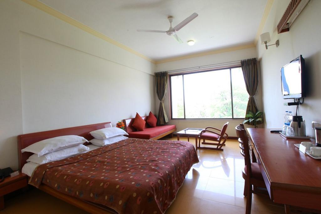 Shilpi Hill Resort Saputara Cameră foto